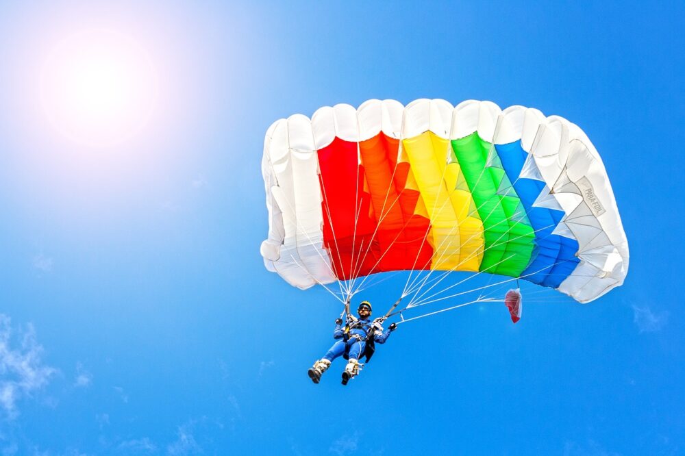 parachutist parachute skydiving 4328175